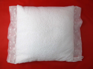 Badewannen-Kissen weiss mit Punkten