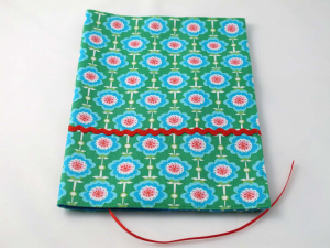 Buchhülle Blume grün